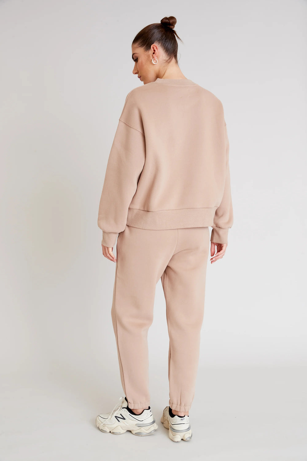 All Sport 3.0 Crew Jumper / Hazelnut - Mama & Ivy