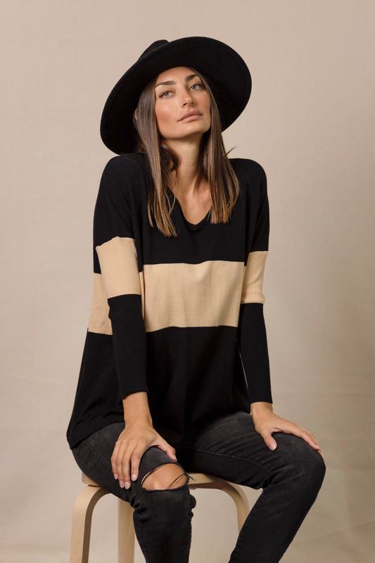 Vera V-Neck Knit - Mama & Ivy