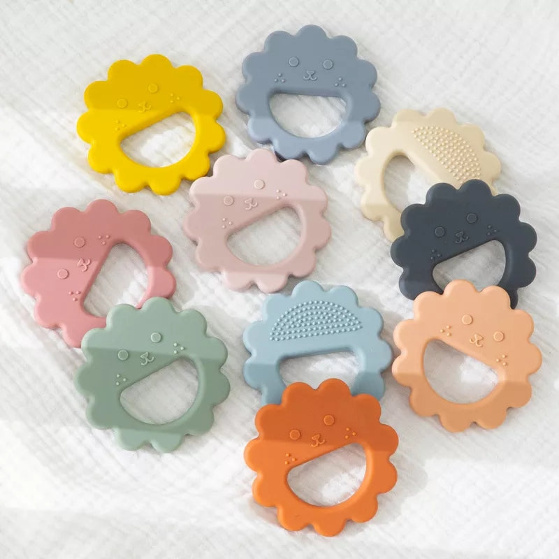 Lion Teether - Mama & Ivy